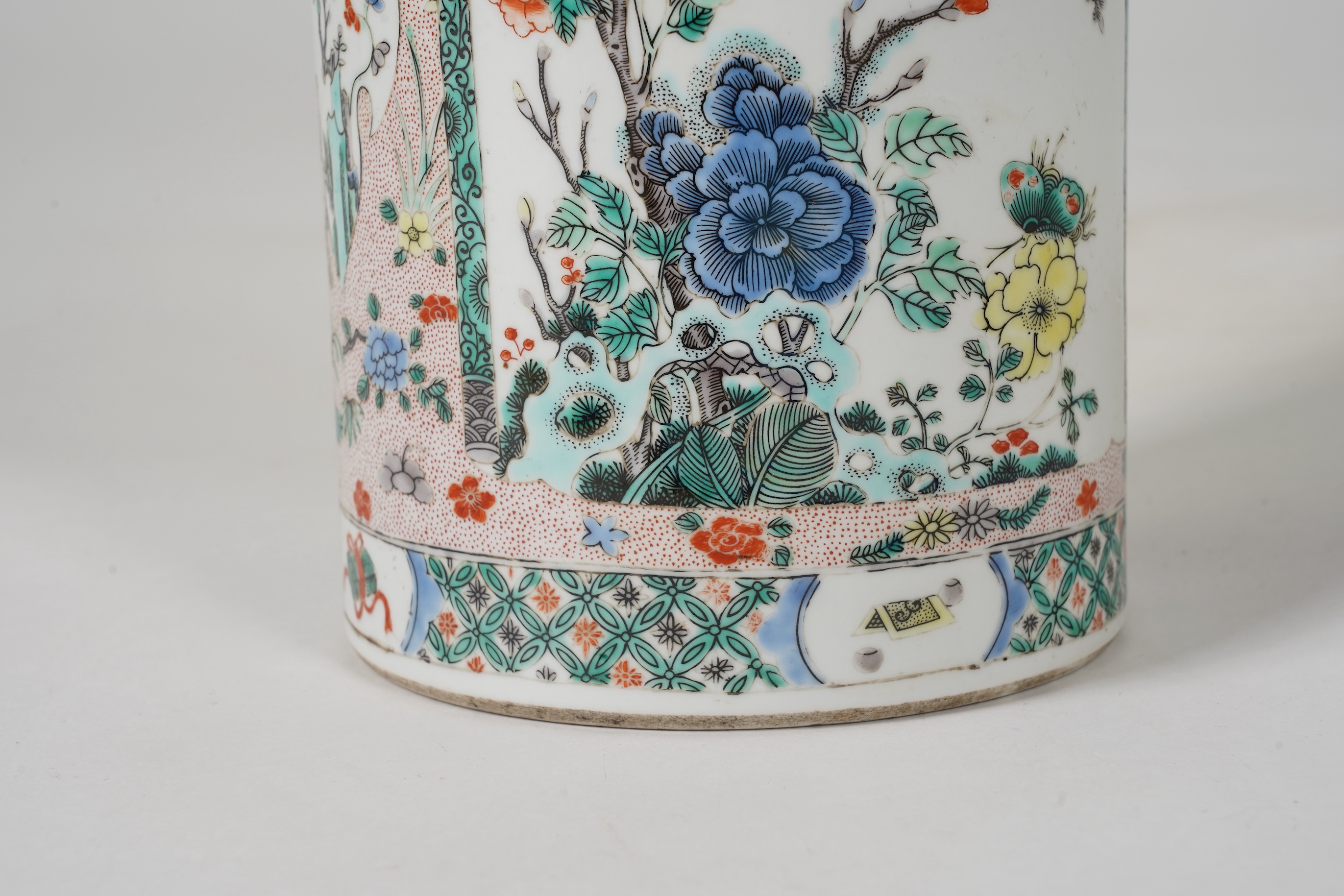 A Chinese famille verte brushpot, late 19th/early 20th century